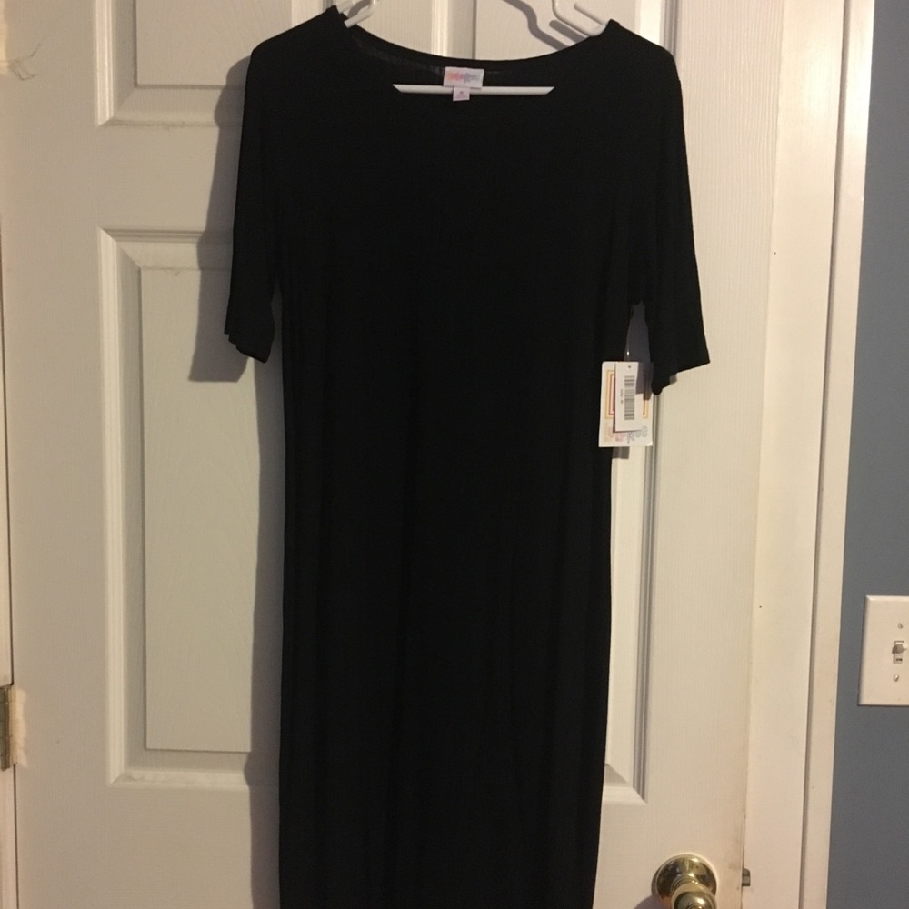 Solid black LLR Julia
